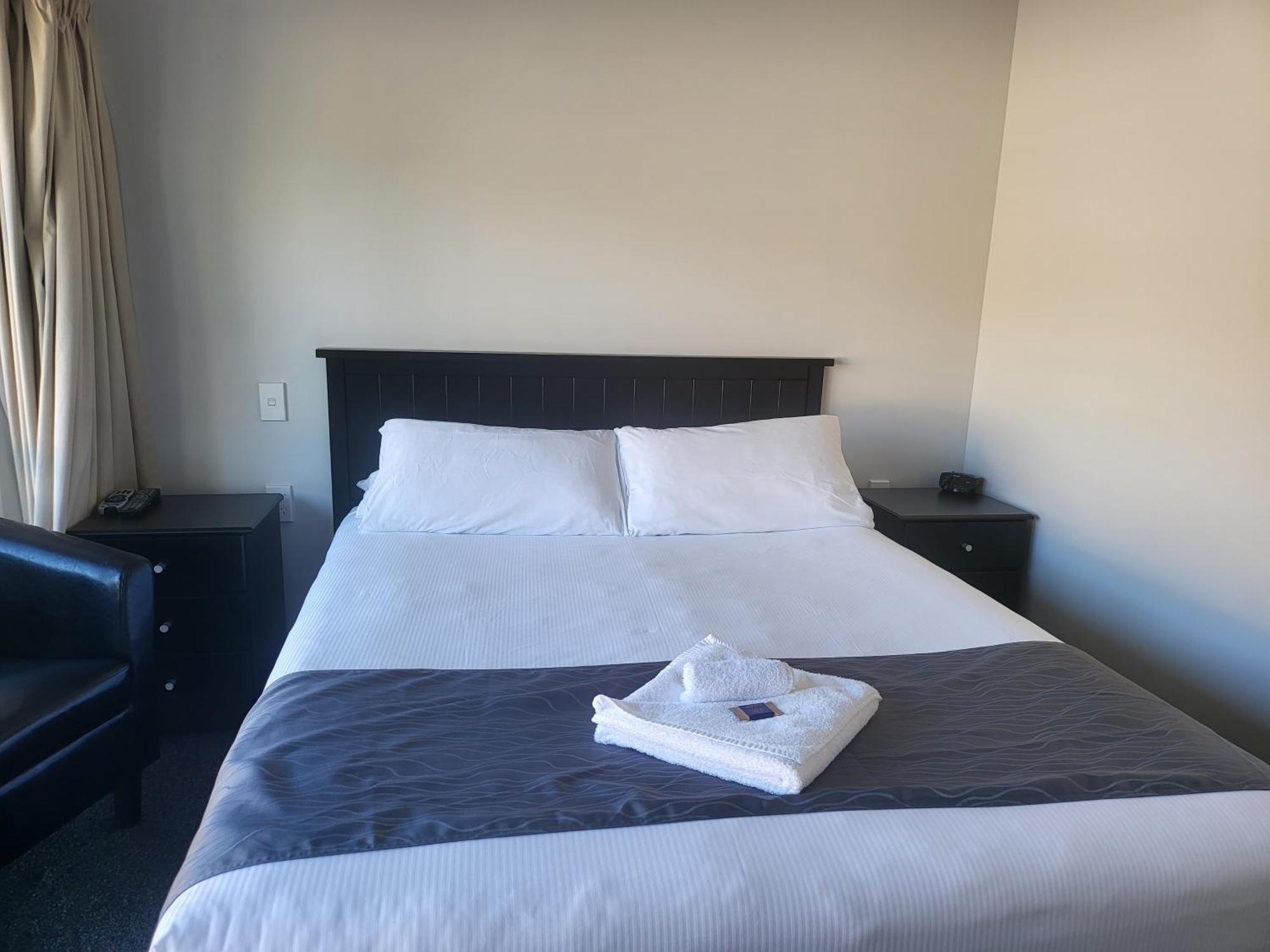Ferrylink Motel Пиктон Экстерьер фото